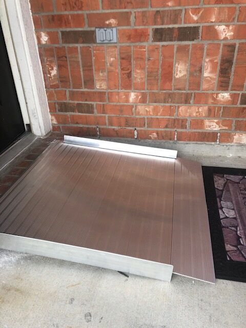 Close Up of Silver Portable Ramp