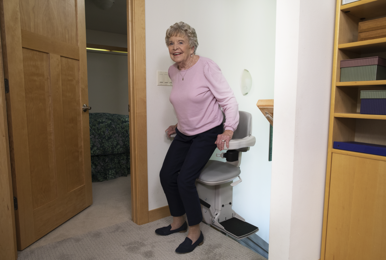 Bruno Elite Indoor Straight Stairlift