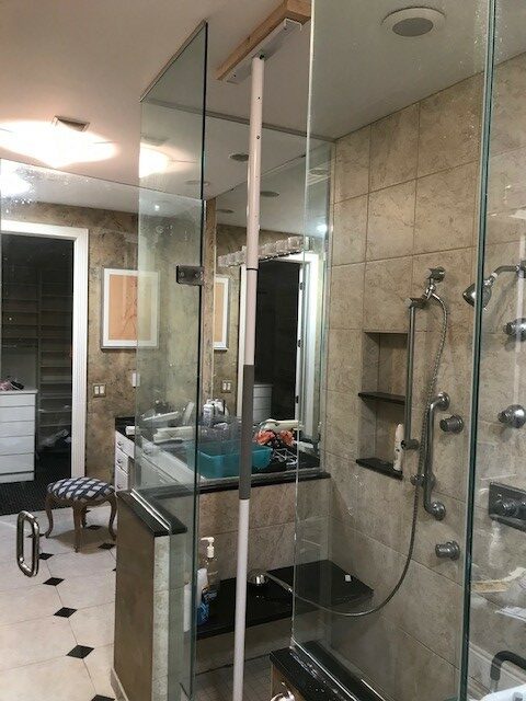 TwinCitiesSafety Pole